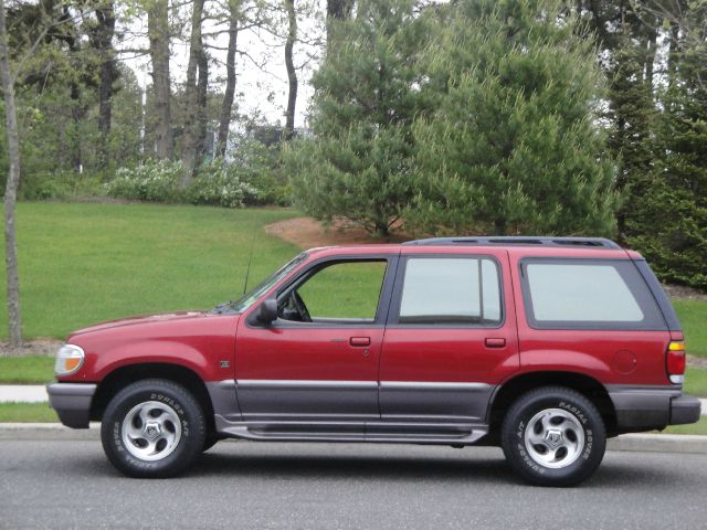 1997 Mercury Mountaineer EX - DUAL Power Doors