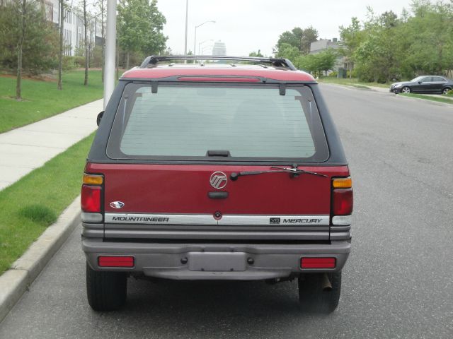 1997 Mercury Mountaineer EX - DUAL Power Doors