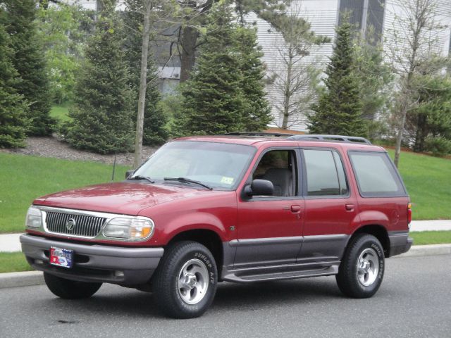 1997 Mercury Mountaineer EX - DUAL Power Doors