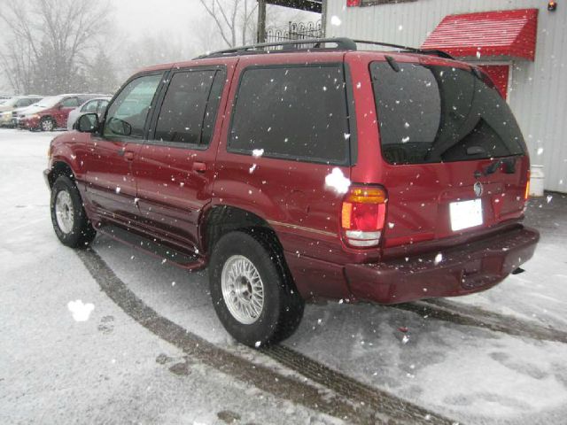 1998 Mercury Mountaineer Ram 3500 Diesel 2-WD