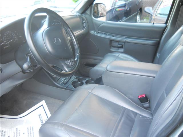 1999 Mercury Mountaineer EX - DUAL Power Doors