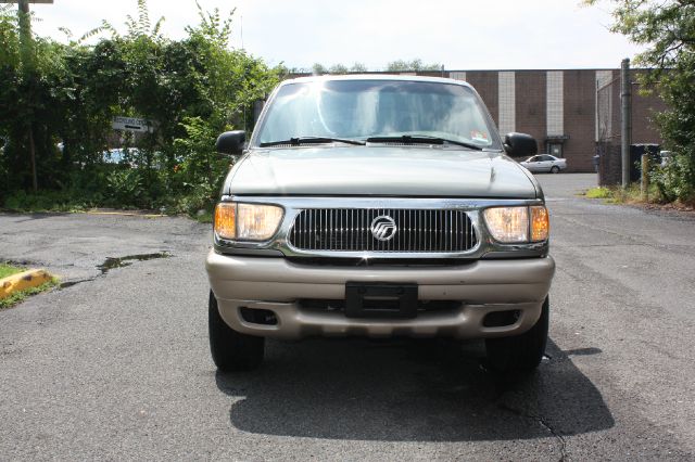 2000 Mercury Mountaineer EX - DUAL Power Doors