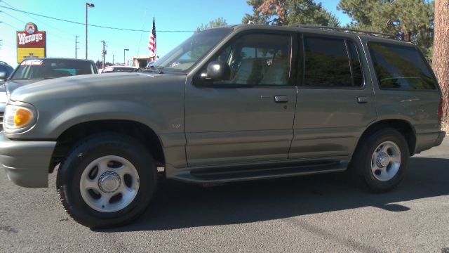 2000 Mercury Mountaineer EX - DUAL Power Doors