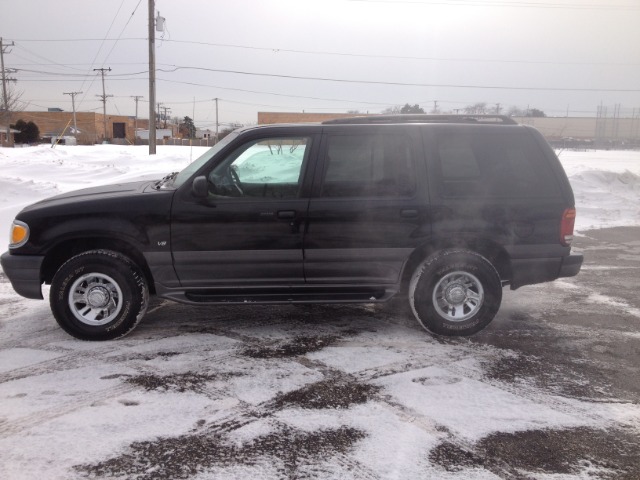 2000 Mercury Mountaineer 4wd