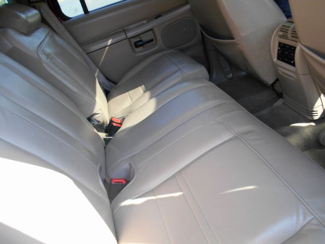 2000 Mercury Mountaineer EX - DUAL Power Doors