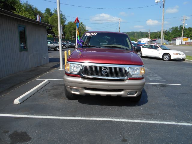 2000 Mercury Mountaineer EX - DUAL Power Doors