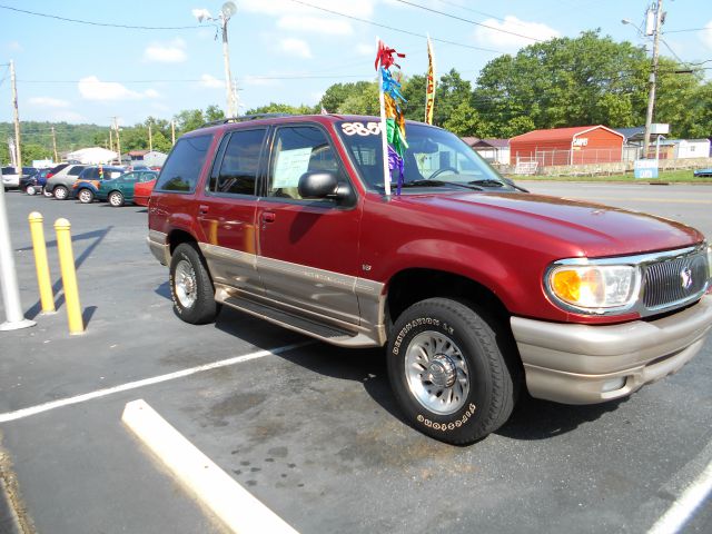 2000 Mercury Mountaineer EX - DUAL Power Doors