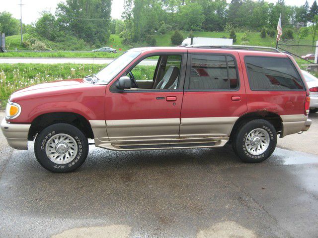 2001 Mercury Mountaineer LTZ W/leathersunroof