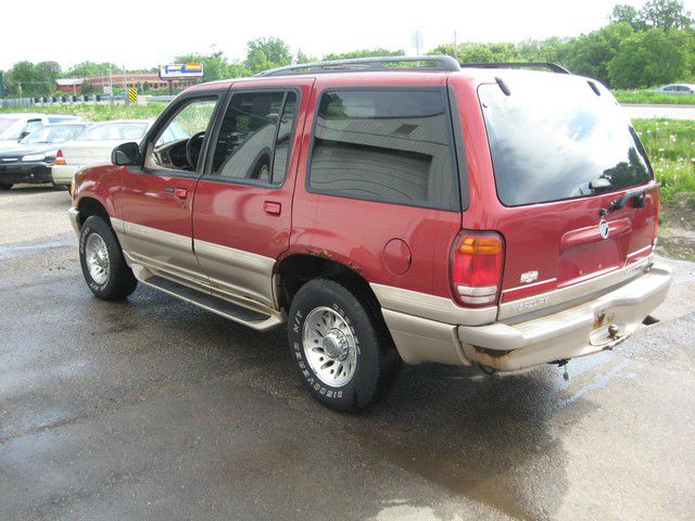 2001 Mercury Mountaineer LTZ W/leathersunroof