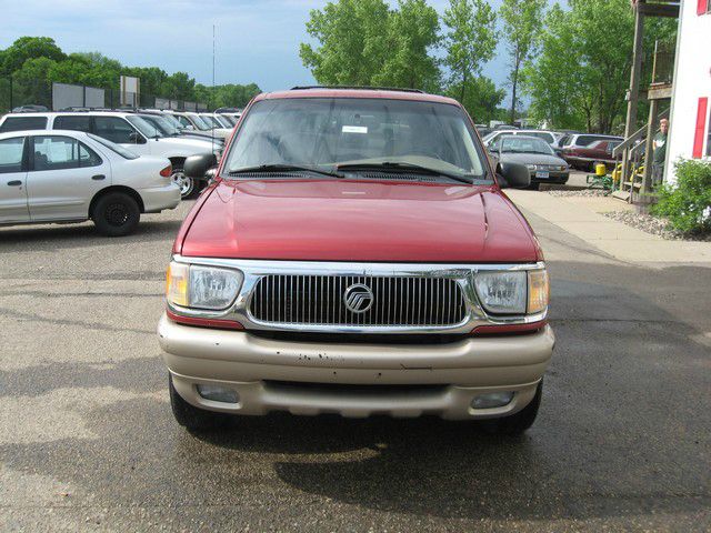 2001 Mercury Mountaineer LTZ W/leathersunroof