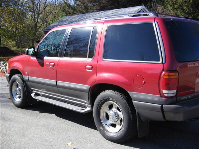 2001 Mercury Mountaineer Unknown