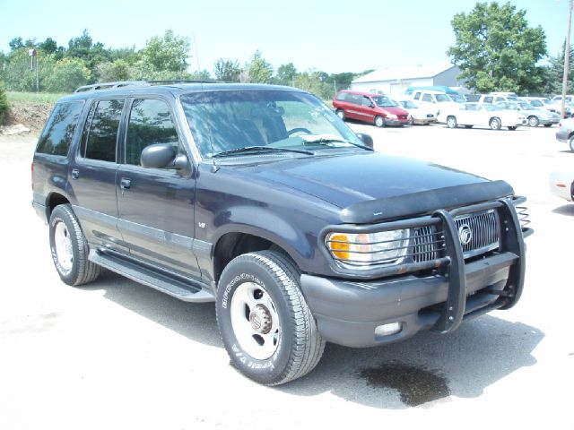 2001 Mercury Mountaineer EX - DUAL Power Doors