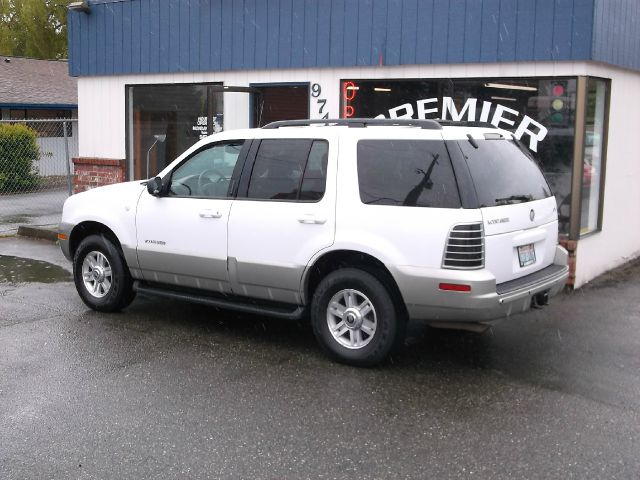 2002 Mercury Mountaineer EX - DUAL Power Doors