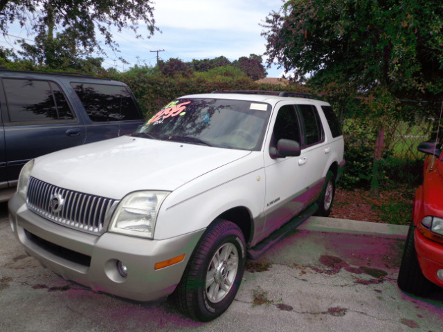 2002 Mercury Mountaineer Unknown