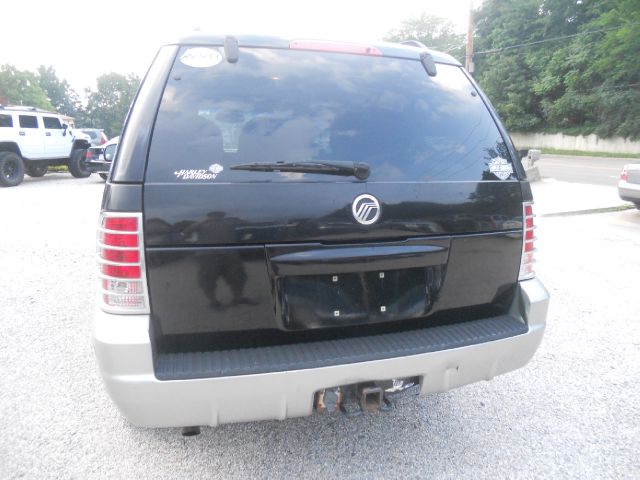 2002 Mercury Mountaineer AWD 4dr Luxury W/3rd Row