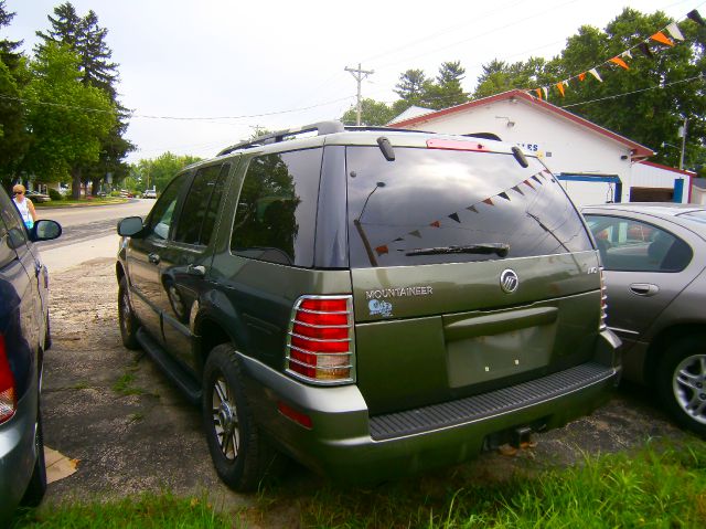 2002 Mercury Mountaineer EX - DUAL Power Doors