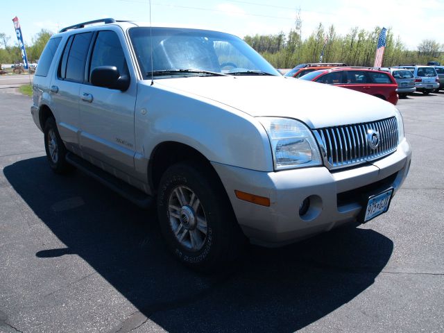 2002 Mercury Mountaineer EX - DUAL Power Doors