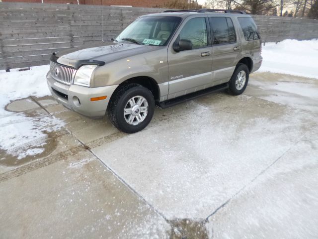 2002 Mercury Mountaineer EX - DUAL Power Doors