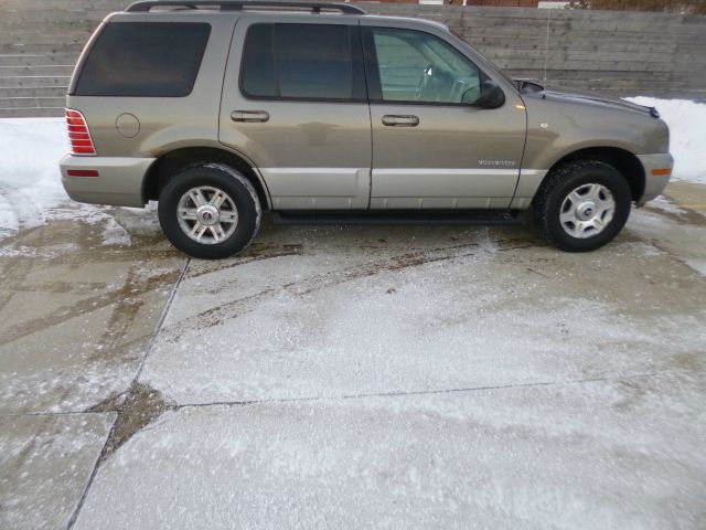 2002 Mercury Mountaineer EX - DUAL Power Doors