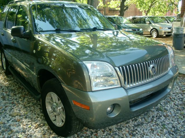 2002 Mercury Mountaineer EX - DUAL Power Doors