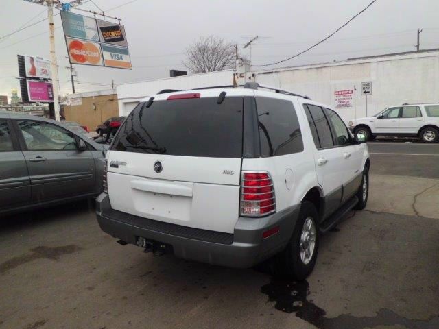 2002 Mercury Mountaineer EX - DUAL Power Doors