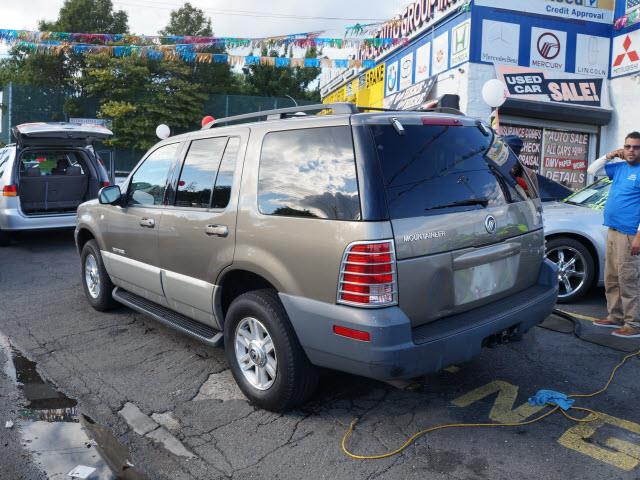 2002 Mercury Mountaineer Base