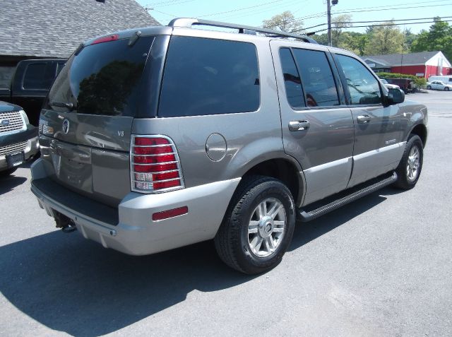 2002 Mercury Mountaineer EX - DUAL Power Doors