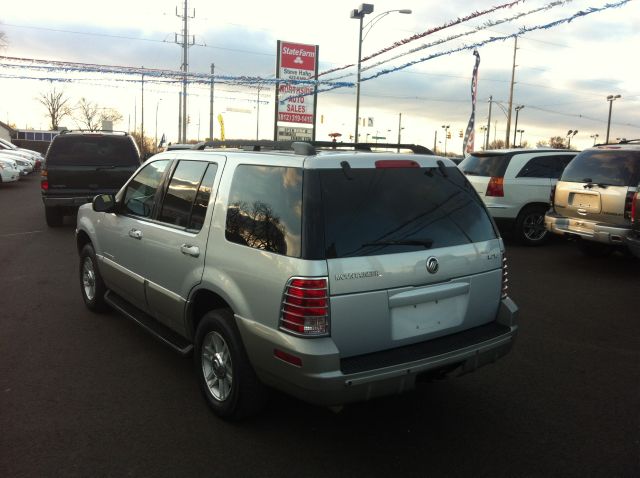 2002 Mercury Mountaineer EX - DUAL Power Doors