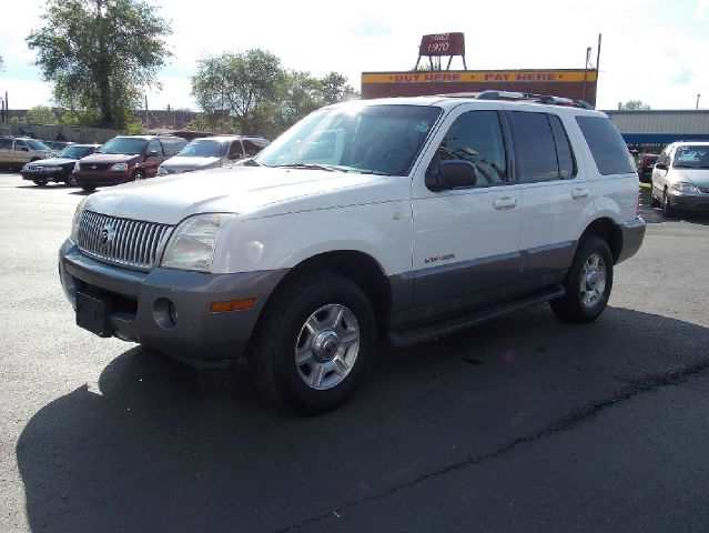 2002 Mercury Mountaineer EX - DUAL Power Doors