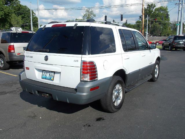 2002 Mercury Mountaineer EX - DUAL Power Doors