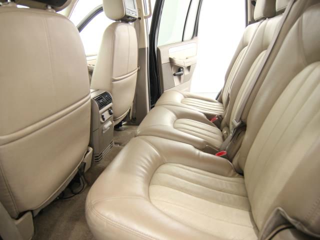 2003 Mercury Mountaineer Touring Signature Sedan 4D