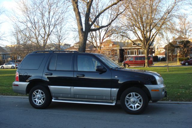 2003 Mercury Mountaineer LT Ext. Cab 4WD DRW