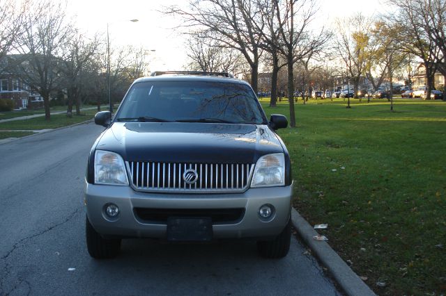 2003 Mercury Mountaineer LT Ext. Cab 4WD DRW