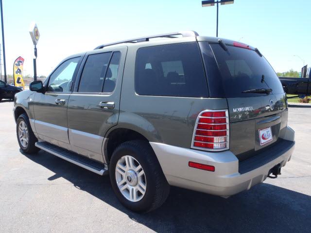 2003 Mercury Mountaineer EX - DUAL Power Doors