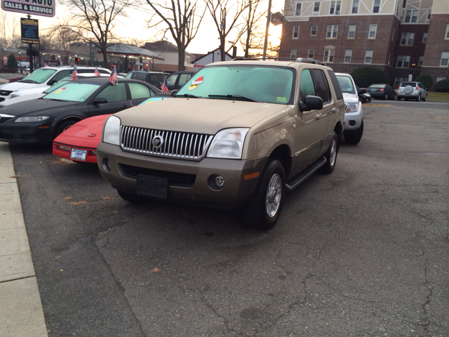 2004 Mercury Mountaineer GTP Coupe