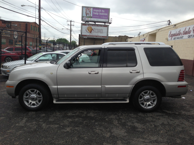 2004 Mercury Mountaineer 2500 HD 4X4