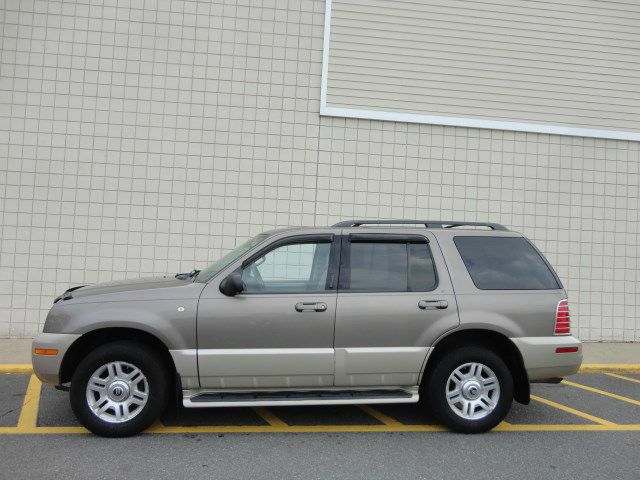 2004 Mercury Mountaineer F-350 SRW