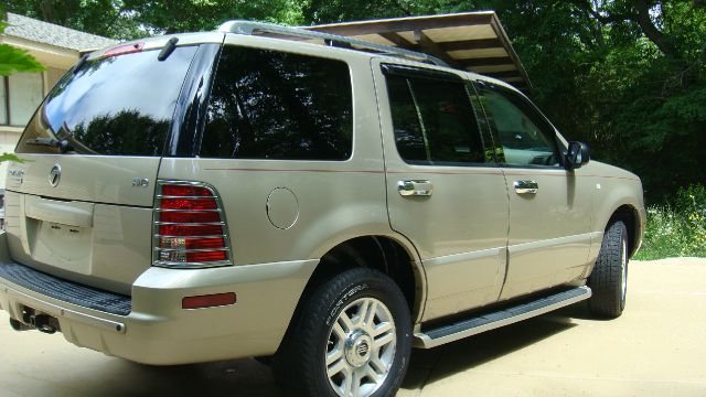 2004 Mercury Mountaineer Crome