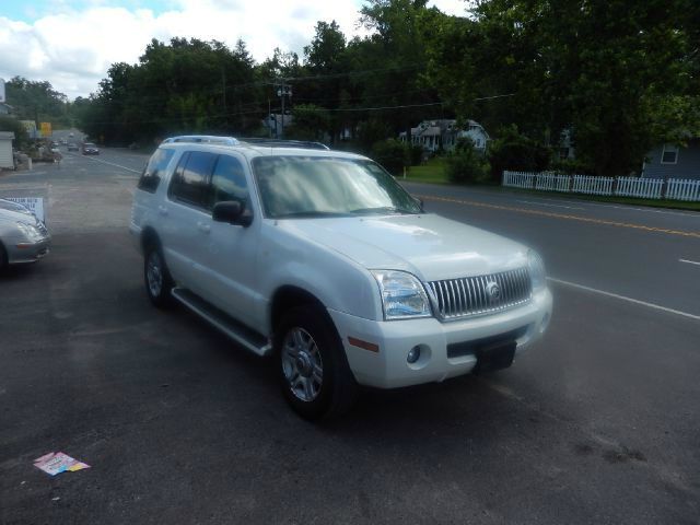 2004 Mercury Mountaineer LT Ext. Cab 4WD DRW