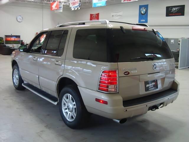 2004 Mercury Mountaineer SLT 25