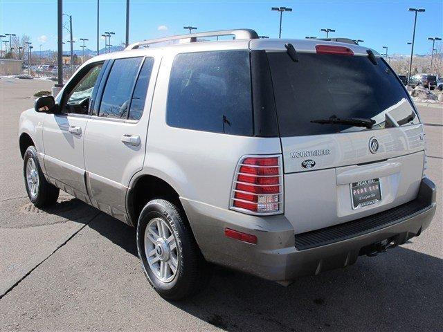 2004 Mercury Mountaineer Sportw/sunroof, ONE Owner