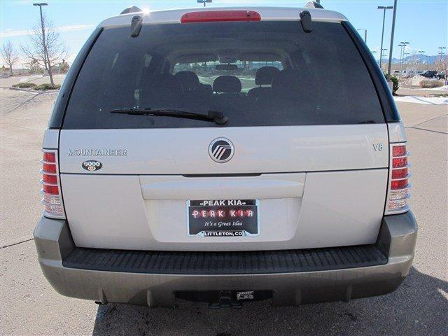 2004 Mercury Mountaineer Sportw/sunroof, ONE Owner