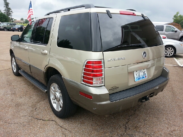 2004 Mercury Mountaineer HB Gas/electric Hybrid