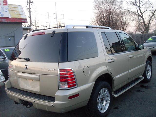 2004 Mercury Mountaineer Touring W/nav.sys.-res