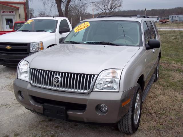 2004 Mercury Mountaineer Coupe