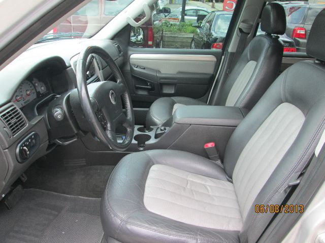 2004 Mercury Mountaineer GTP Coupe