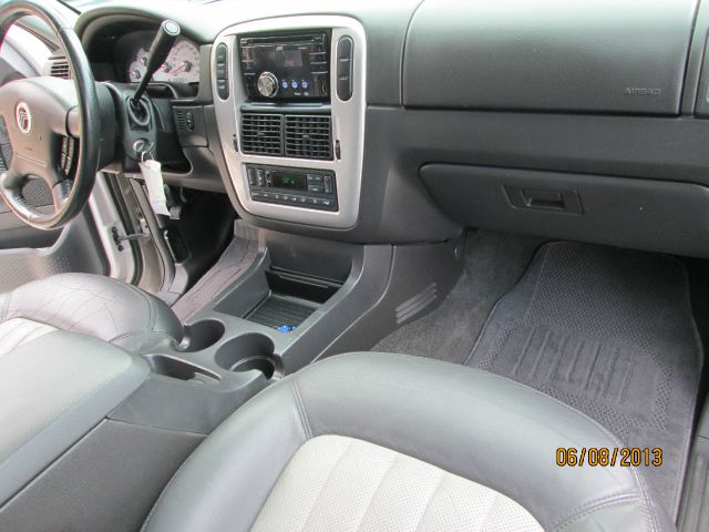 2004 Mercury Mountaineer GTP Coupe