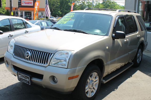 2004 Mercury Mountaineer 2500 HD 4X4