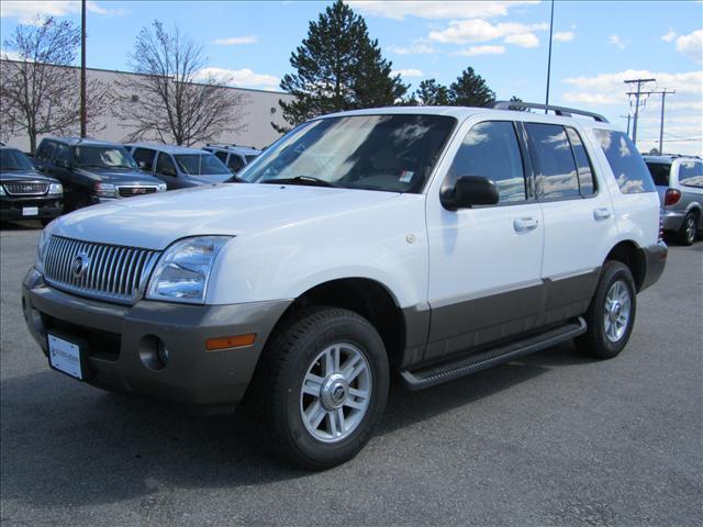 2004 Mercury Mountaineer Sport Quattro