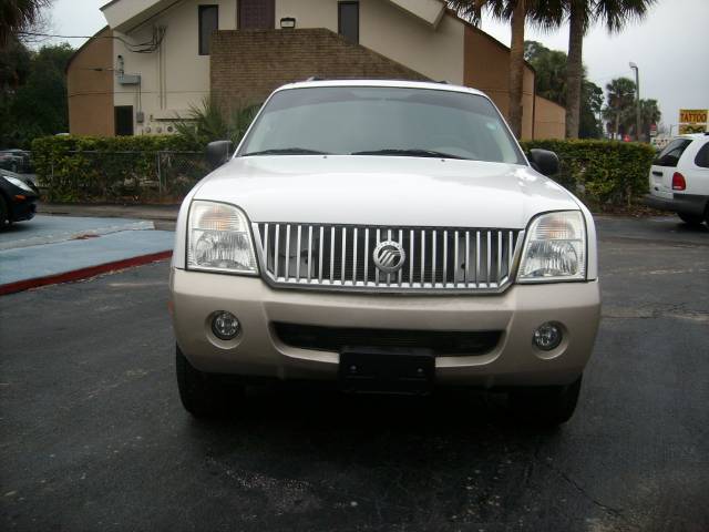 2004 Mercury Mountaineer Sport Quattro